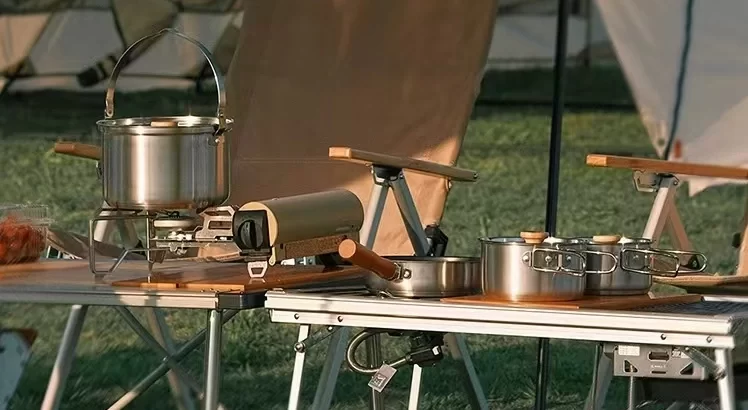 Stainless steel camping cookware